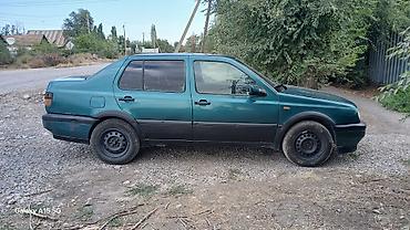 выбор номера о: Volkswagen Vento: 1994 г., 1.8 л, Механика, Бензин, Седан — 1