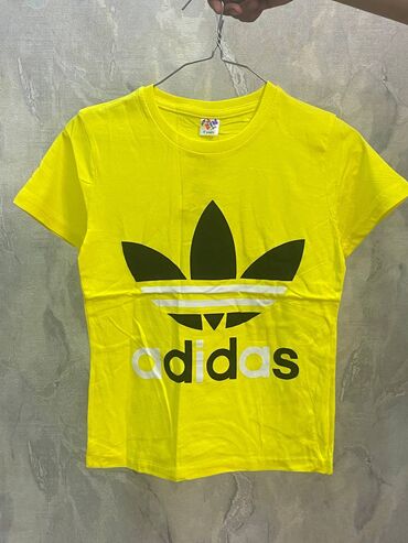 праздничная кофта: Футболка, Оверсайз, Adidas, Новый, M (EU 38)