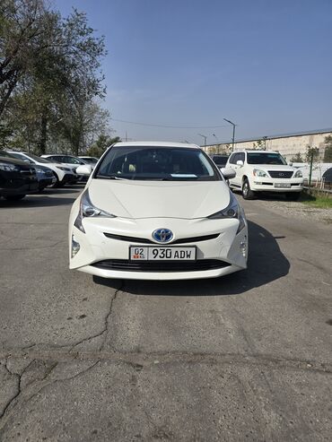 авто рассрочка бишкек фото: Toyota Prius: 2018 г., 1.8 л, Автомат, Гибрид, Седан