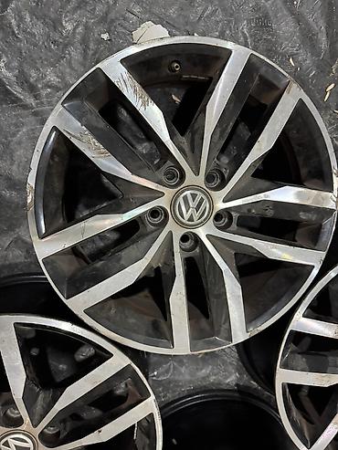 гольф диски: Литые Диски R 17 Volkswagen, Комплект, отверстий - 5, Б/у — 8