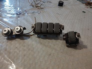 Elektro gitaralar: Elektron gitara, 6 sim, Ödənişli çatdırılma — 8