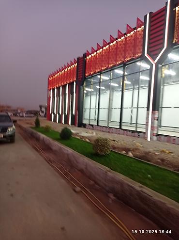 Фасадные сэндвич панели: Архитектурные фасадные панели и световые элементы для коммерческих — 3