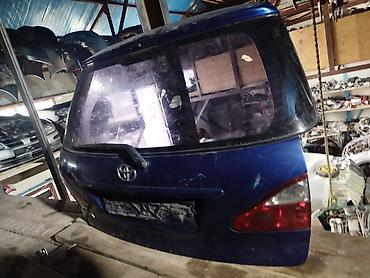 версио: Крышка багажника Toyota, Б/у, Оригинал — 2