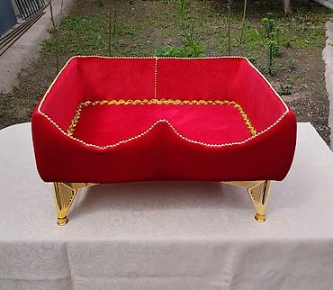 Подарочная упаковка: Корзина. Себет. Красная 1500 Зелёная 1500 Красная квадрат 2000 Белая — 3