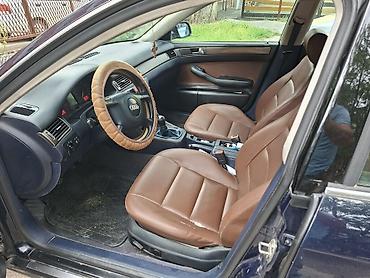 far citroen c3: Audi A6 (C5) limuzina, tamnoplava boja, 5 vrata. - Motor i pogon — 6