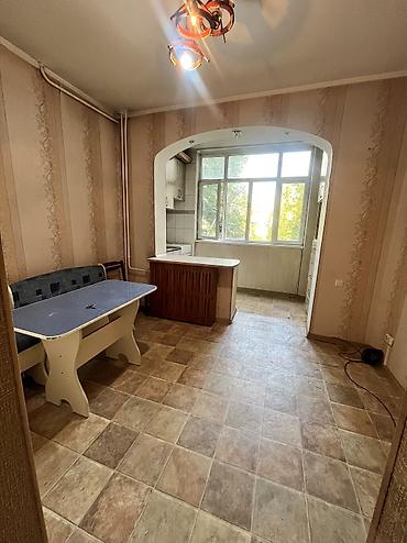 2 комнаты, 51 м², 6 мкр 106 серия, 2 этаж, Косметический ремонт