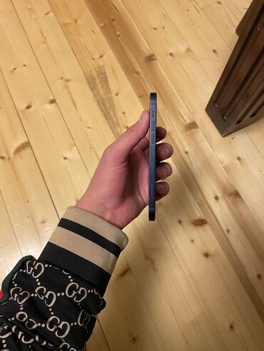 Apple iPhone: IPhone 12, 64 GB, Jet Black, Face ID, Simsiz şarj, Sənədlərlə — 4