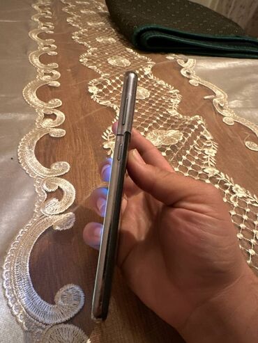 срочно продаю компьютер: Samsung Galaxy S21, Колдонулган, 128 ГБ, түсү - Кара, 1 SIM, 2 SIM, eSIM