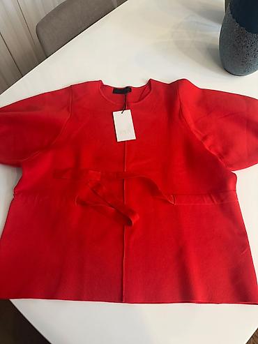 cins walvar: Qırmızı qısaqol bluz/top - Brend: ZARA (etiket üzərində) - Rəng — 2