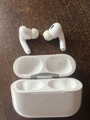 airpods qulaqciq qiymeti: Airpods pro orginal ela veziyyetde