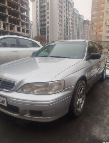 Honda: Honda Accord: 1999 г., 2 л, Механика, Бензин, Седан