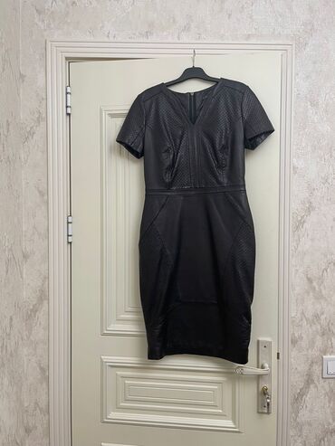 200 manata zapi: Вечернее платье, L (EU 40)