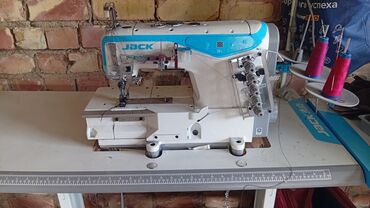 токмок бизнес: Jack, В наличии, Самовывоз