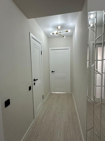 Люстры: Продаю Квартиру 2 комнатную сквозную кв 54.30 кВм Адрес Манаса 201 — 2