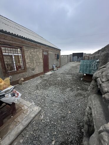 Köhnə tikili: Satılır: Mənzil (şəkillərdə göstərilən) - Plan: 2 otağa çevrilə — 26