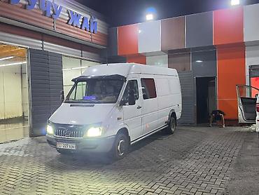 короткий спринтер: Mercedes-Benz Спринтер: 2000 г., Фургон — 2