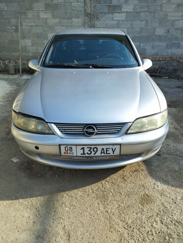 Opel: Opel Vectra: 1999 г., 1.8 л, Автомат, Бензин, Седан