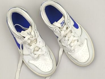 koszulowa kurtka w kratę: Buty sportowe Nike, 32, Używany