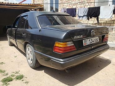 уаз пр: Mercedes-Benz W124: 1990 г., 2.3 л, Механика, Бензин, Седан — 2