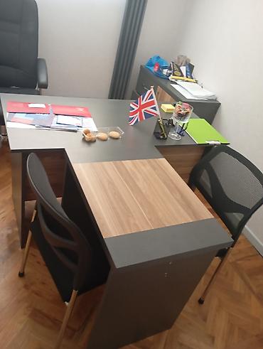 masaüstü ofis seti: Ofis mebeli dəsti - L‑şəkilli iş masası: İki səthin kombinasiyası — 5