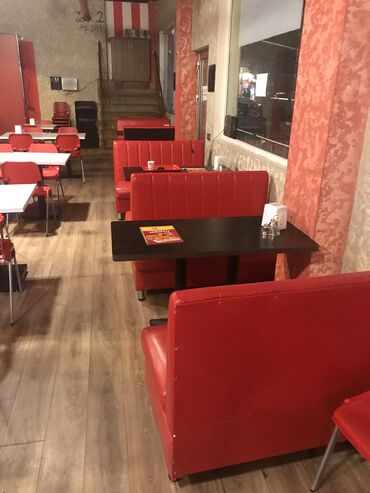 Digər restoran, kafe avadanlığı: Fastud və Burqer restorsnı ücunabsdanlıqlar satılır. Maqdonals — 12