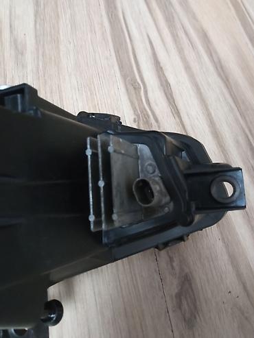 španer za auto: Mercedes Prednje desno magleno svetlo (sa dnevnim svetlima) – kamion — 7