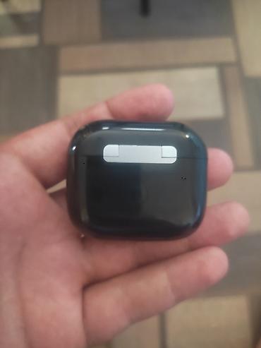 смарт тв: Б/у Беспроводные (Bluetooth) Наушники, цвет - Черный — 1