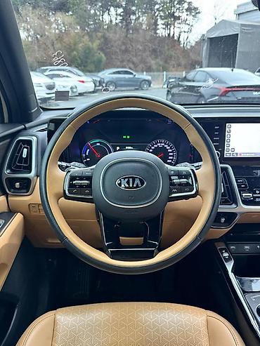 Kia: Kia Sorento: 2021 г., 1.6 л, Гибрид — 6
