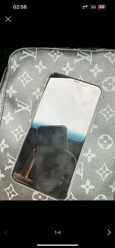 Apple iPhone: IPhone 11 Pro Max, Б/у, 256 ГБ, White Titanium, Чехол