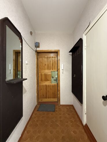 раздольный ак жол: 3 комнаты, 61 м², 105 серия, 4 этаж, Старый ремонт