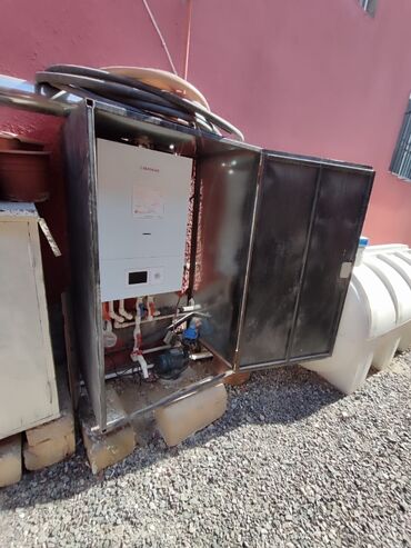 Həyət evləri və villaların satışı: Məhəmmədinin girəcəyində 4 sot torpaqda, sahəsi 160 kv.m olan kürsülü — 22