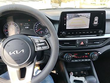 Kia: Kia Ceed: 2021 г., 1.6 л, Вариатор, Бензин, Седан — 11