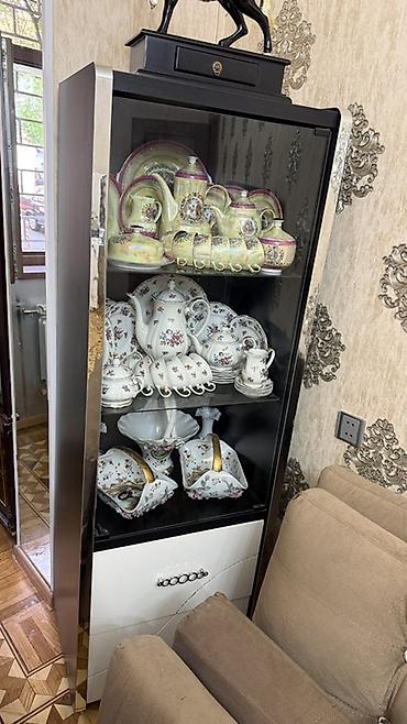 divar paneli: Qonaq otağı üçün mebel dəsti - Rəng: qara-ağ kombinasiyası, xrom — 3