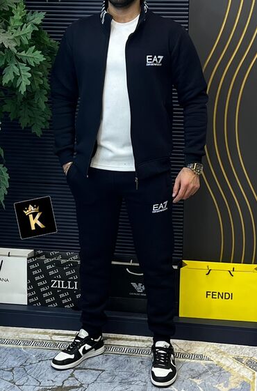 İdman dəstləri: İdman dəsti, S, rəng - Qara — 10