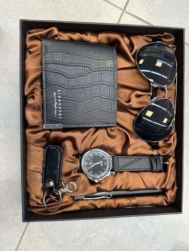 Ostali aksesoari: 🎁 Poklon setovi za svaku priliku! 🎁 U ponudi imamo veliki izbor — 18