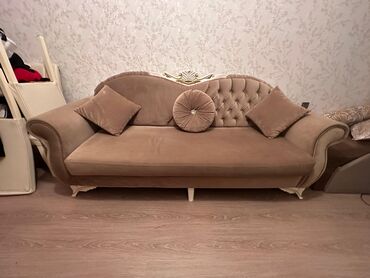 Divanlar: Divan, İşlənmiş, Açılmayan, Parça, Çatdırılma yoxdur