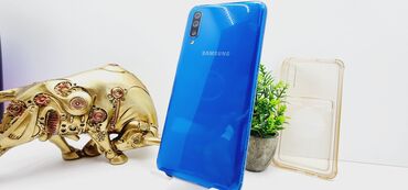 чехол для самсунг: Samsung Galaxy A50, Б/у, 64 ГБ, цвет - Синий, 2 SIM