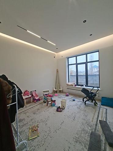 Долгосрочная аренда домов: 250 м², 5 комнат — 16