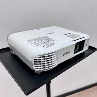 Proyektorlar: İşlənmiş Portativ Proyektor Epson, Ödənişli çatdırılma — 42