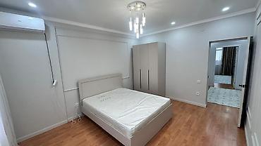 сдаю дом 8000: Сдается 2-комнатная квартира 📍 Район: Старый Аэропорт 📐 Площадь: 66 — 3