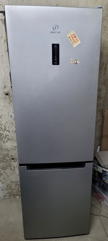 ящик для холодильника: Холодильник Indesit, Б/у, Двухкамерный, Total no frost, 60 * 185 * 60