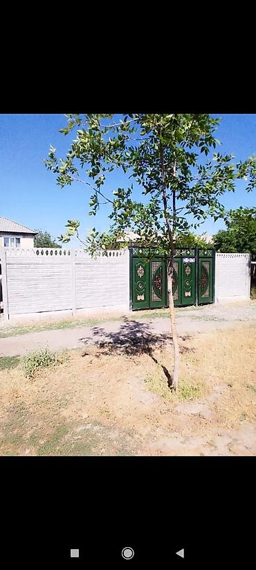 Продажа коттеджей и домов: 7 комнат Предлагается к продаже двухэтажный жилой дом из кирпича — 30