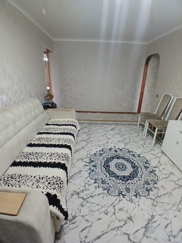 3 комнатная квартира в бишкеке: 3 комнаты, 64 м², 104 серия, 4 этаж, Евроремонт