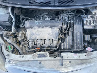 Honda: Honda Fit: 2004 г., 1.3 л, Вариатор, Бензин, Хэтчбэк — 5