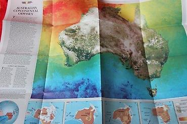 Knjige: NATIONAL GEOGRAPHIC FEBRUAR 1988. + MAPA AUSTRALIJE | National — 7