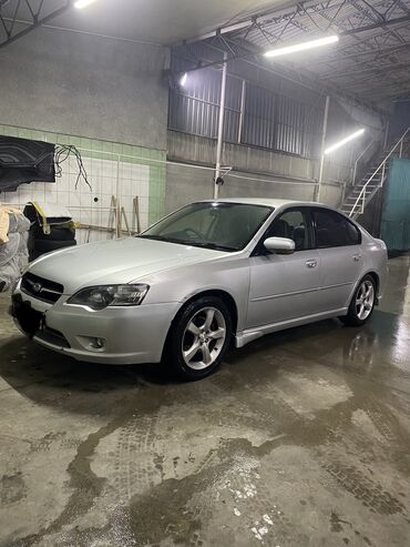 w211 салон: Subaru Legacy: 2003 г., 2 л, Типтроник, Бензин, Седан