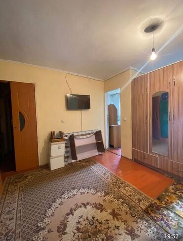 1 комнатная квартира продаю: 1 комната, 34 м²
