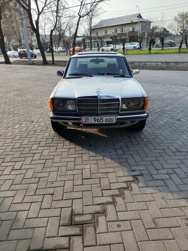 Mercedes-Benz: Mercedes-Benz W123: 2.3 л, Автомат, Бензин, Купе
