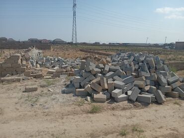 Digər tikinti materialları: 9-un 10-a ev torpağın şiferinin bütün mehsulları var torpağ 9000 min — 2