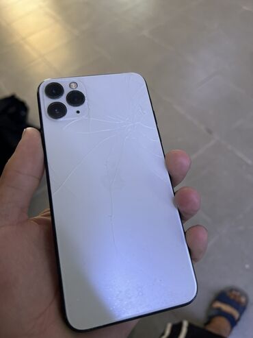 айфон 11 про макс в кредит: IPhone 11 Pro Max, 64 ГБ, Серебристый, Чехол, 80 %